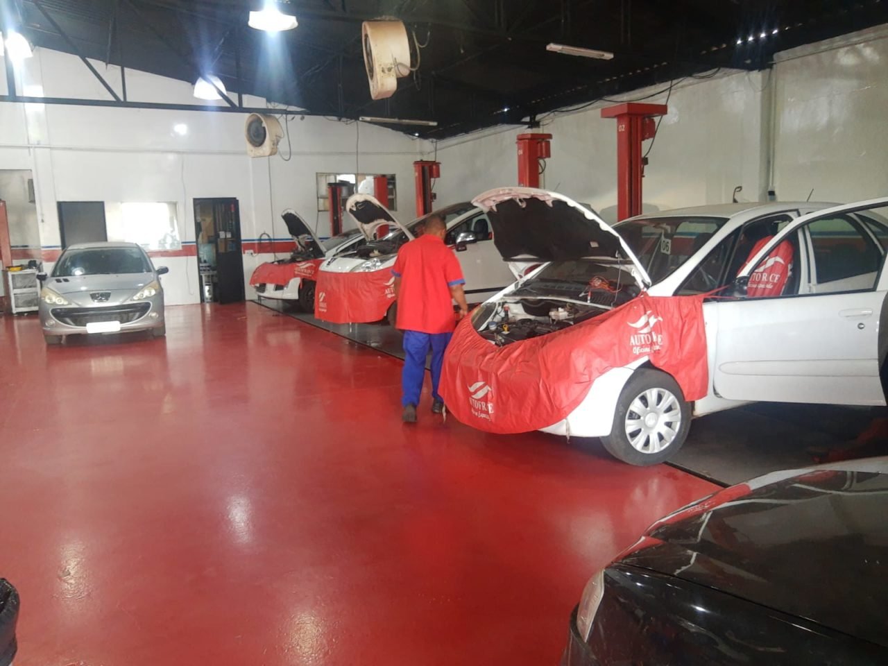 Auto France | Oficina especializada em Renault, Peugeot e Citroen